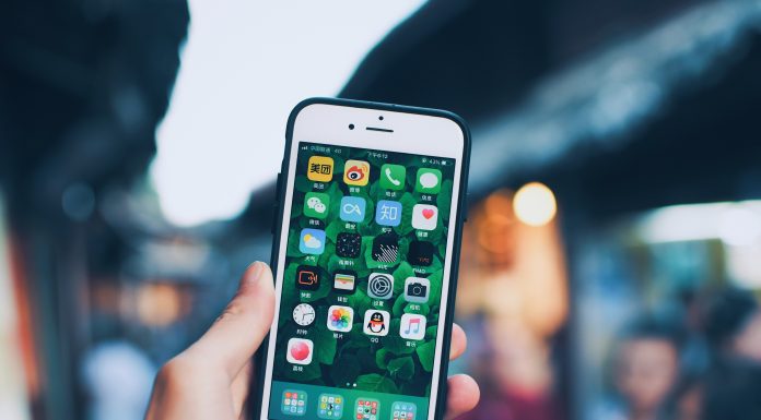 Yurtdışında hayat kurtaran mobil uygulamalar